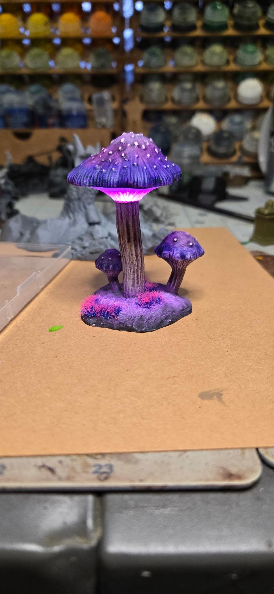 Giant Mushroom Terrain Set – LED Fantasy Scatter for D&D, RPG (Unpainted)
