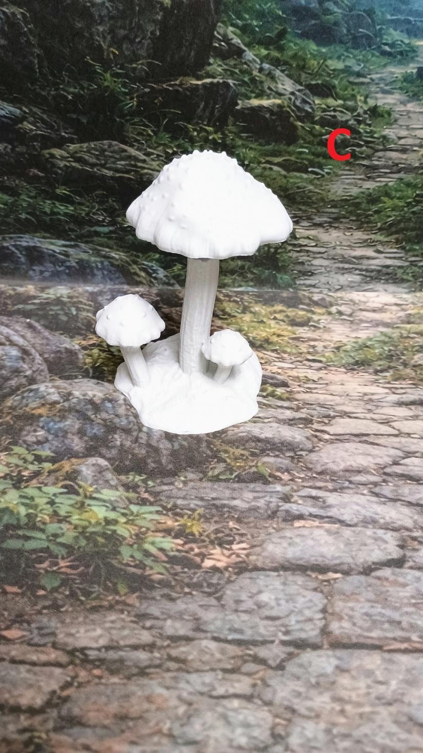 Giant Mushroom Terrain Set – LED Fantasy Scatter for D&D, RPG (Unpainted)
